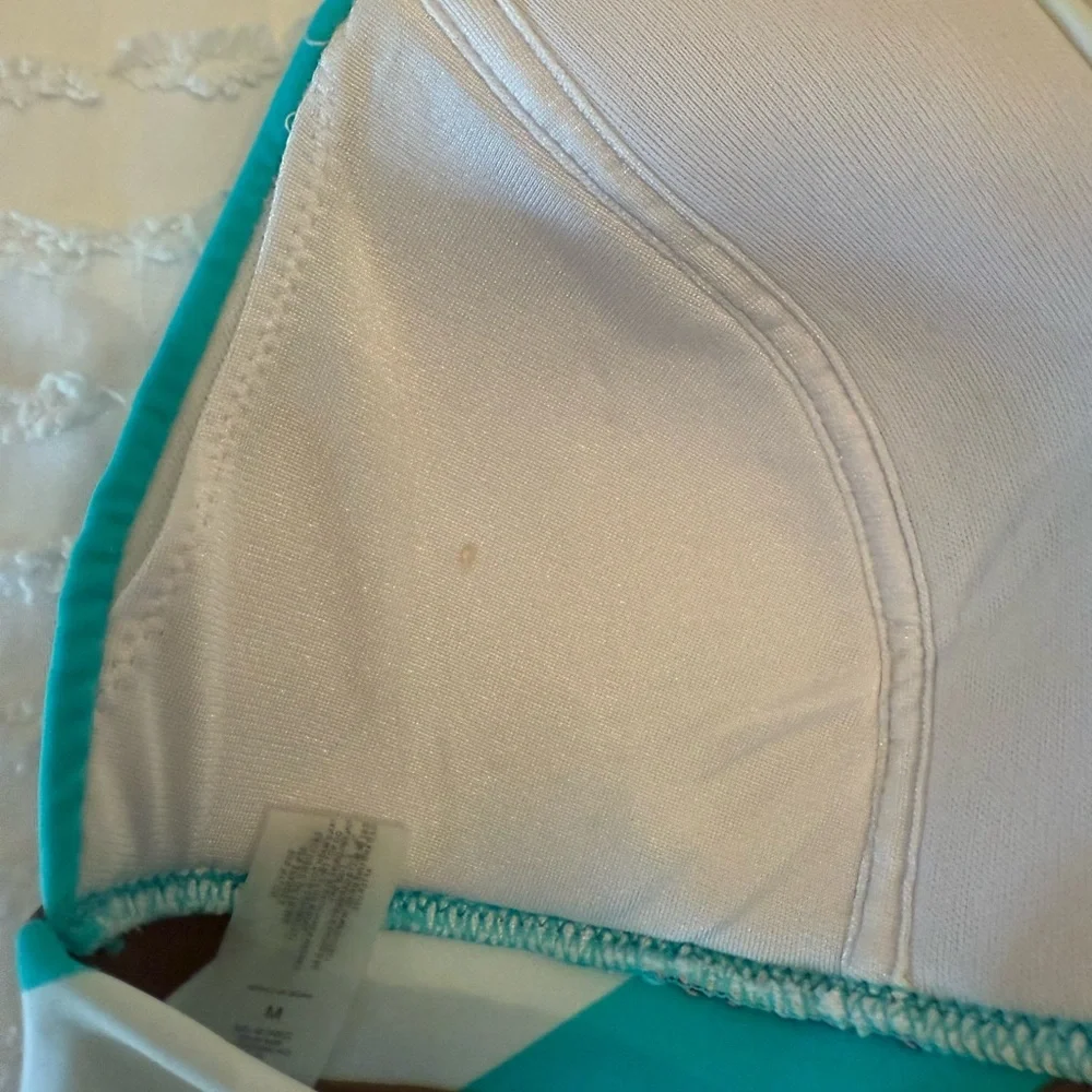 Vintage 2009 Victorias Secret Bikini Top - Picture 3 of 4